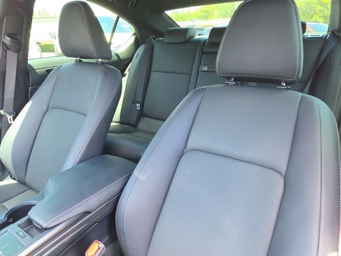 Used 2025 Lexus IS 350 F Sport RWD image 21