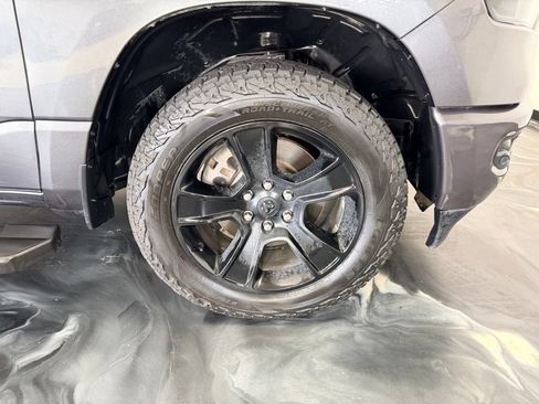 Used 2022 RAM 1500 Big Horn AWD/4WD image 25