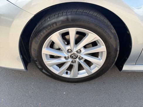 Used 2023 Toyota Camry LE FWD image 11