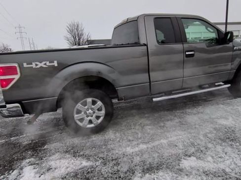 Used 2013 Ford F150 XLT w/ XLT Chrome Pkg image 10