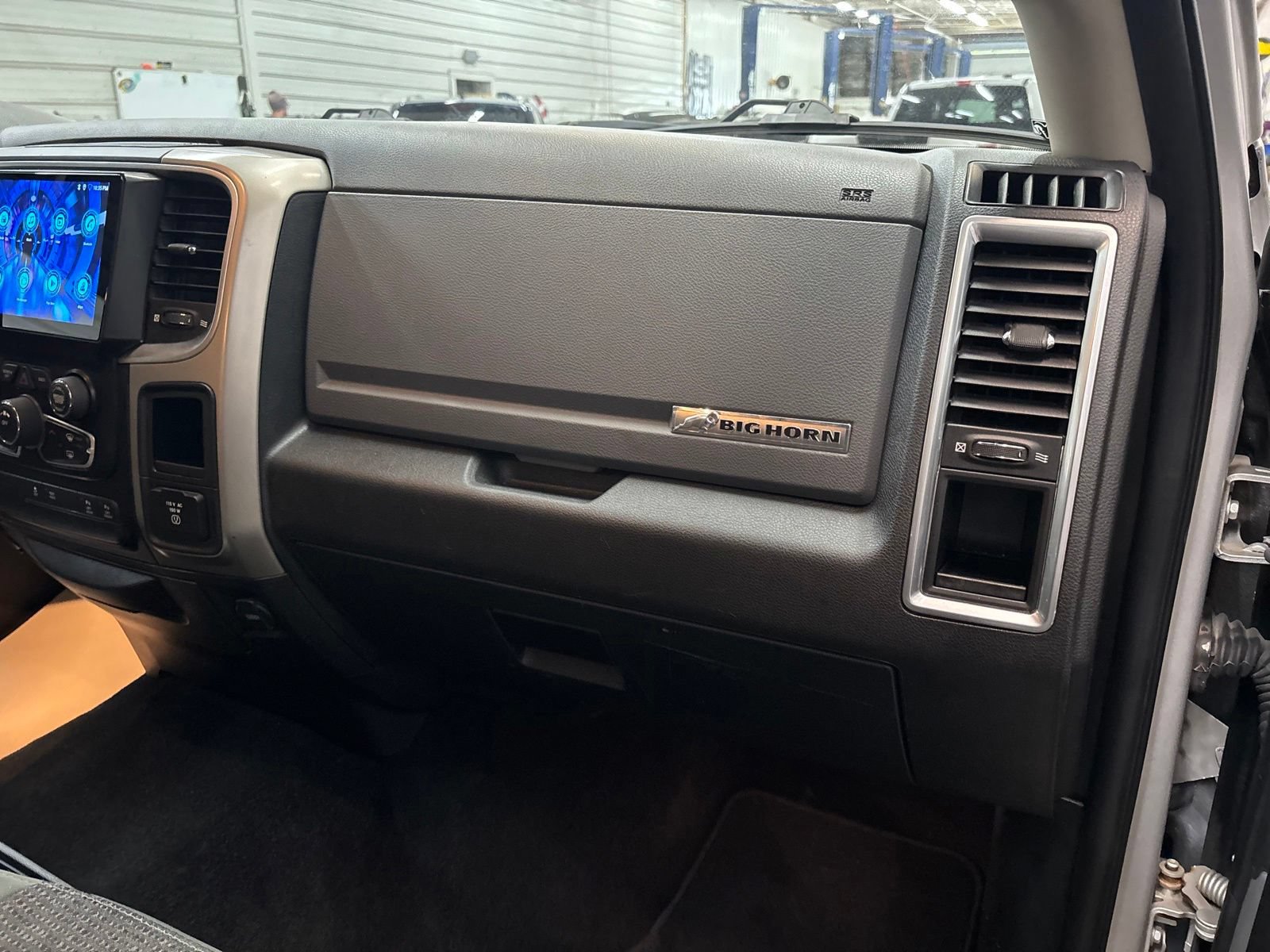 Used 2018 RAM 1500 Big Horn AWD/4WD image 30