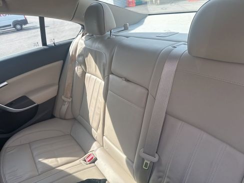 Used 2015 Buick Regal Premium w/ Experience Buick Package image 15