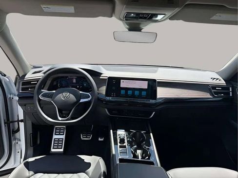 New 2026 Volkswagen Atlas SEL Premium R-Line AWD/4WD image 8