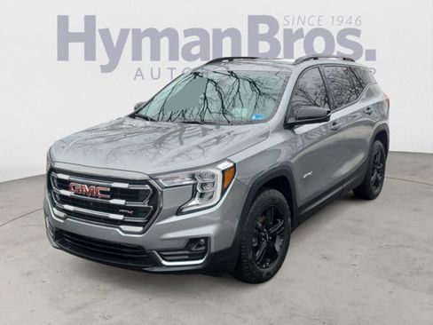 Used 2023 GMC Terrain AT4 w/ Tech Package image 7