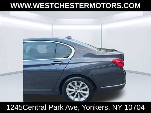 Used 2019 BMW 740e xDrive w/ Executive Package AWD/4WD image 8