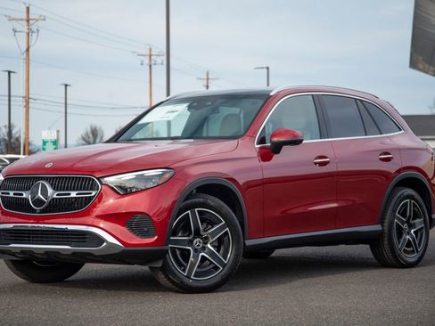 New 2026 Mercedes-Benz GLC 300 4MATIC image 1