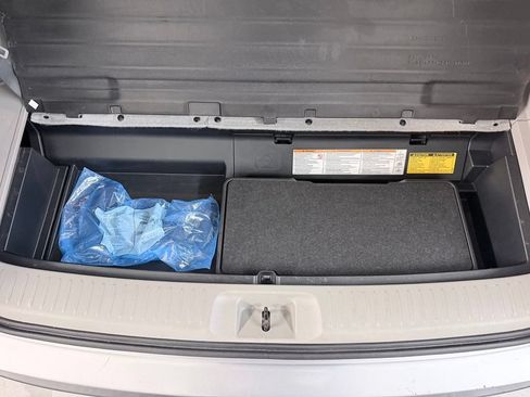 Used 2015 Toyota Highlander Limited FWD image 30