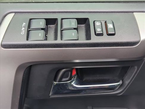 Certified 2021 Toyota 4Runner Limited AWD/4WD image 10
