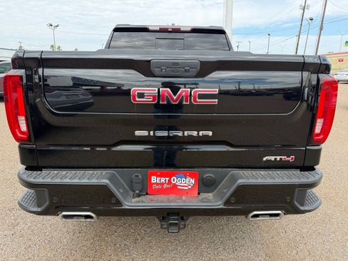 Used 2019 GMC Sierra 1500 AT4 w/ AT4 Premium Package AWD/4WD image 4
