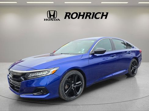 Used 2022 Honda Accord Sport image 1