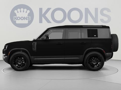 Used 2022 Land Rover Defender 110 X-Dynamic HSE AWD/4WD image 2