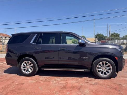 Used 2024 Chevrolet Tahoe Premier RWD image 4