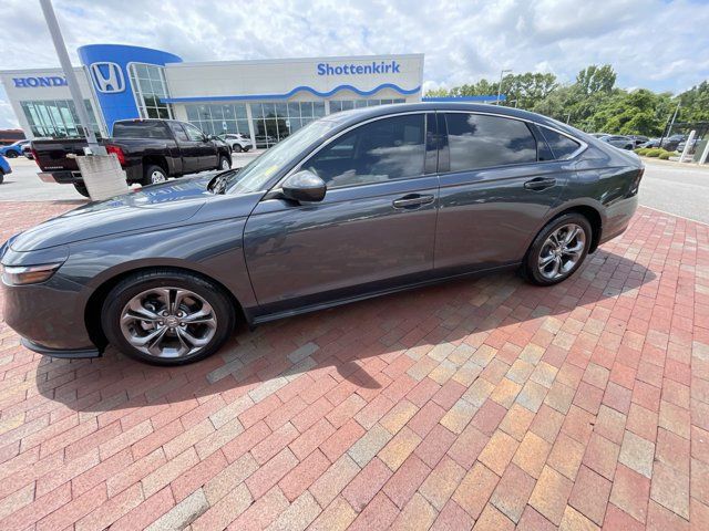 Certified 2024 Honda Accord EX image 29