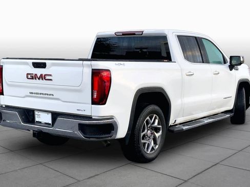 Used 2023 GMC Sierra 1500 SLT w/ SLT Premium Package AWD/4WD image 13