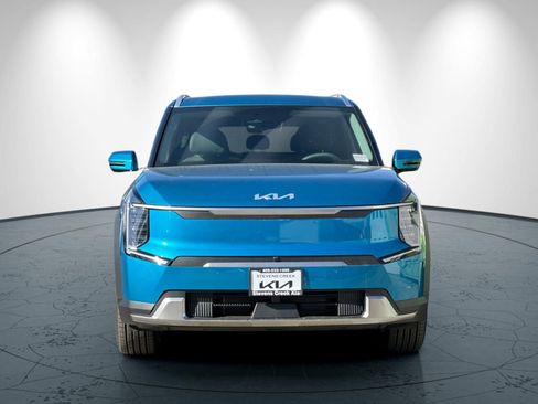New 2026 Kia EV9 Wind image 9