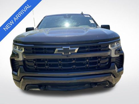 Used 2024 Chevrolet Silverado 1500 RST w/ Convenience Package II image 8