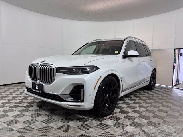 Used 2022 BMW X7 xDrive40i w/ Executive Package AWD/4WD image 3
