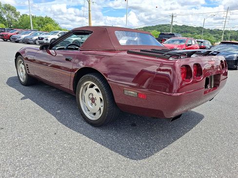 Used 1993 Chevrolet Corvette Convertible RWD image 29