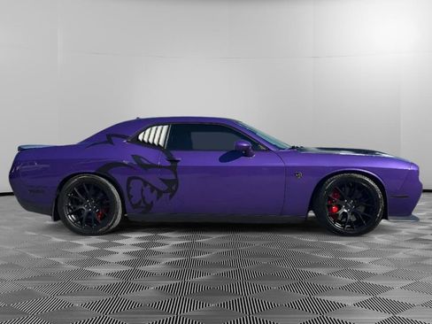 Used 2016 Dodge Challenger SRT Hellcat RWD image 6