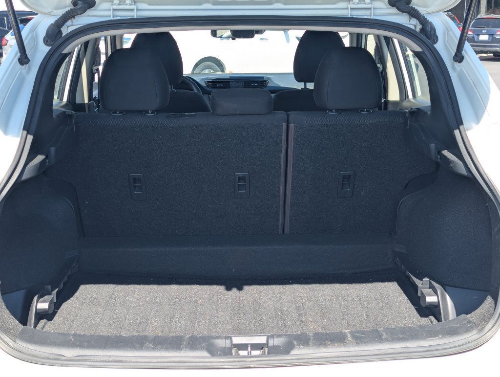 Used 2020 Nissan Rogue Sport S FWD image 29