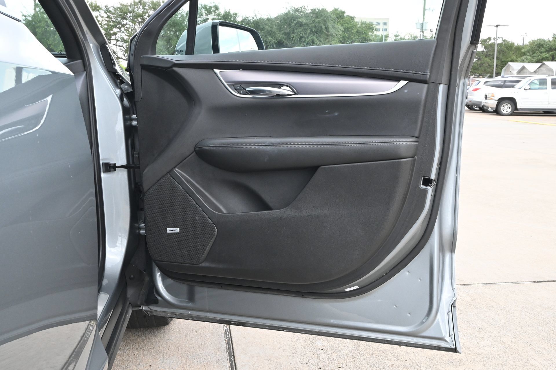 Used 2023 Cadillac XT6 Luxury FWD image 27