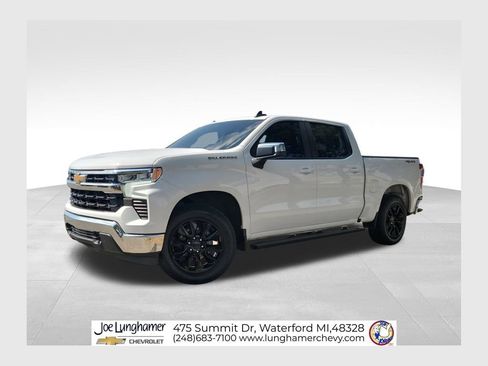 Used 2022 Chevrolet Silverado 1500 LT AWD/4WD image 1