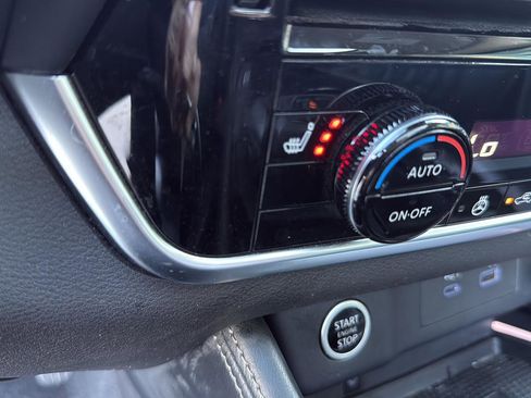 Used 2023 Nissan Rogue Platinum image 30