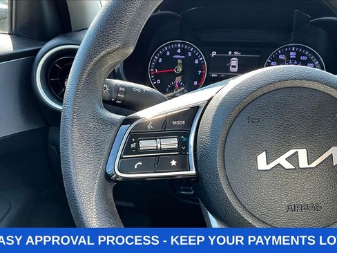 Used 2024 Kia Forte LXS FWD image 13