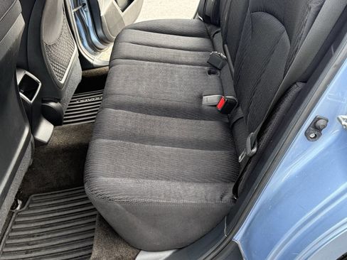 Used 2011 Subaru Outback 2.5i Premium image 17