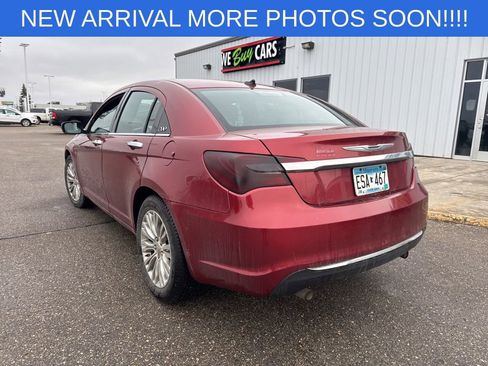 Used 2013 Chrysler 200 Limited image 6