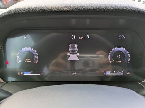 New 2025 Jeep Grand Cherokee Altitude RWD image 23