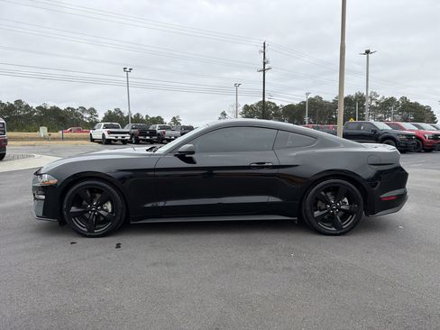 Certified 2022 Ford Mustang Premium w/ Black Accent Package image 20