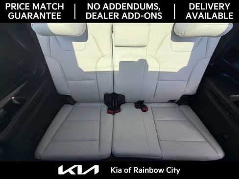 Used 2025 Kia Telluride SX image 18