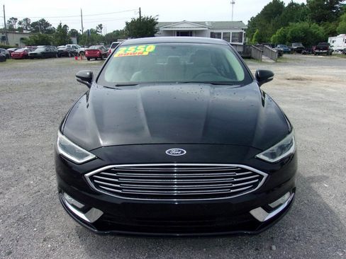 Used 2017 Ford Fusion Titanium FWD image 2