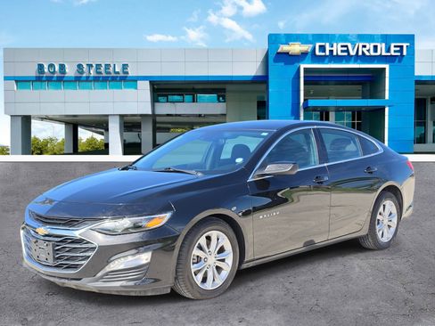 Used 2024 Chevrolet Malibu LT FWD image 2