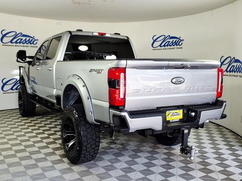 Used 2024 Ford F250 Lariat w/ Sport Appearance Package AWD/4WD image 2