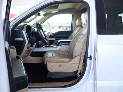 Used 2016 Ford F150 Lariat w/ Equipment Group 501A Mid RWD image 15