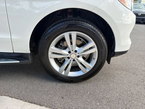 Used 2015 Mercedes-Benz ML 250 BlueTEC 4MATIC image 18