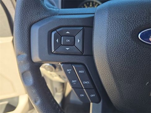 Used 2015 Ford F150 XLT w/ Equipment Group 302A Luxury image 22