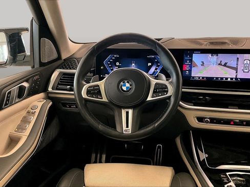 Used 2024 BMW X7 M60i w/ Executive Package AWD/4WD image 17