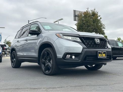 Used 2020 Honda Passport Elite image 3