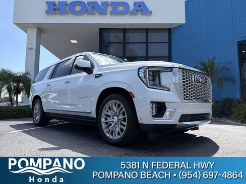 Used 2024 GMC Yukon XL Denali w/ Denali Reserve Package AWD/4WD image 1