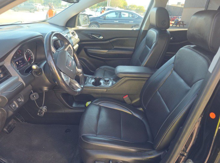 Used 2022 GMC Acadia SLT w/ Elevation Edition FWD image 7