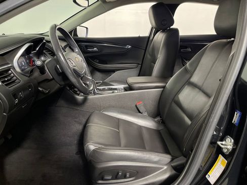 Used 2019 Chevrolet Impala LT w/ LT Leather Package image 12