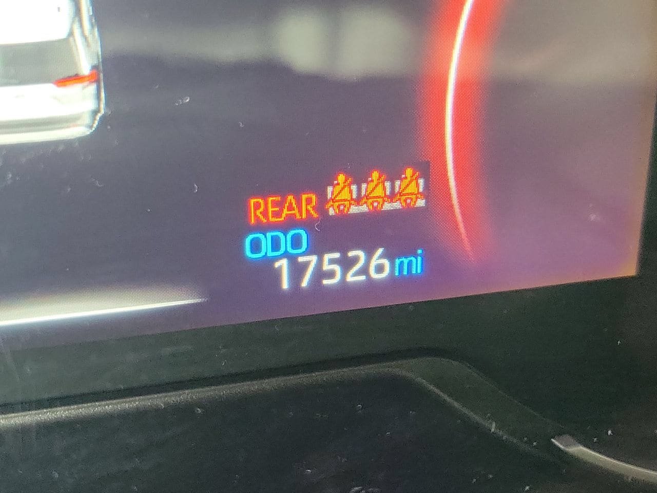 Used 2024 Toyota RAV4 LE FWD image 22