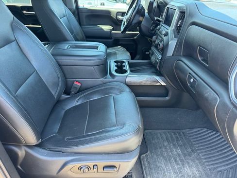 Used 2020 Chevrolet Silverado 2500 LTZ w/ LTZ Premium Package AWD/4WD image 6
