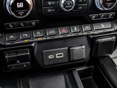 Used 2021 GMC Sierra 1500 AT4 w/ AT4 Premium Package image 35