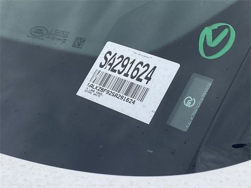 New 2025 Land Rover Range Rover SV image 24