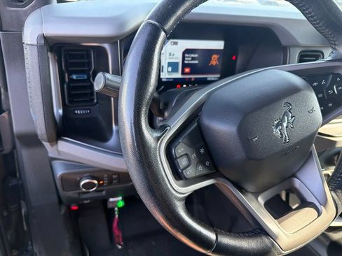 Used 2021 Ford Bronco Black Diamond AWD/4WD image 5