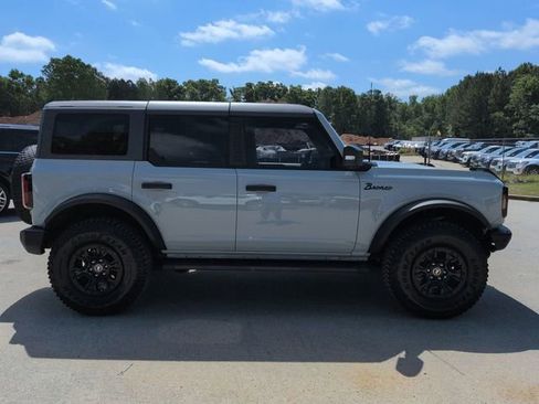 Certified 2024 Ford Bronco Wildtrak AWD/4WD image 3